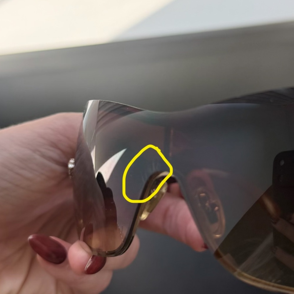 2000s Vintage Versace Gold & Brown Shield Sunglasses - Picture 8 of 8